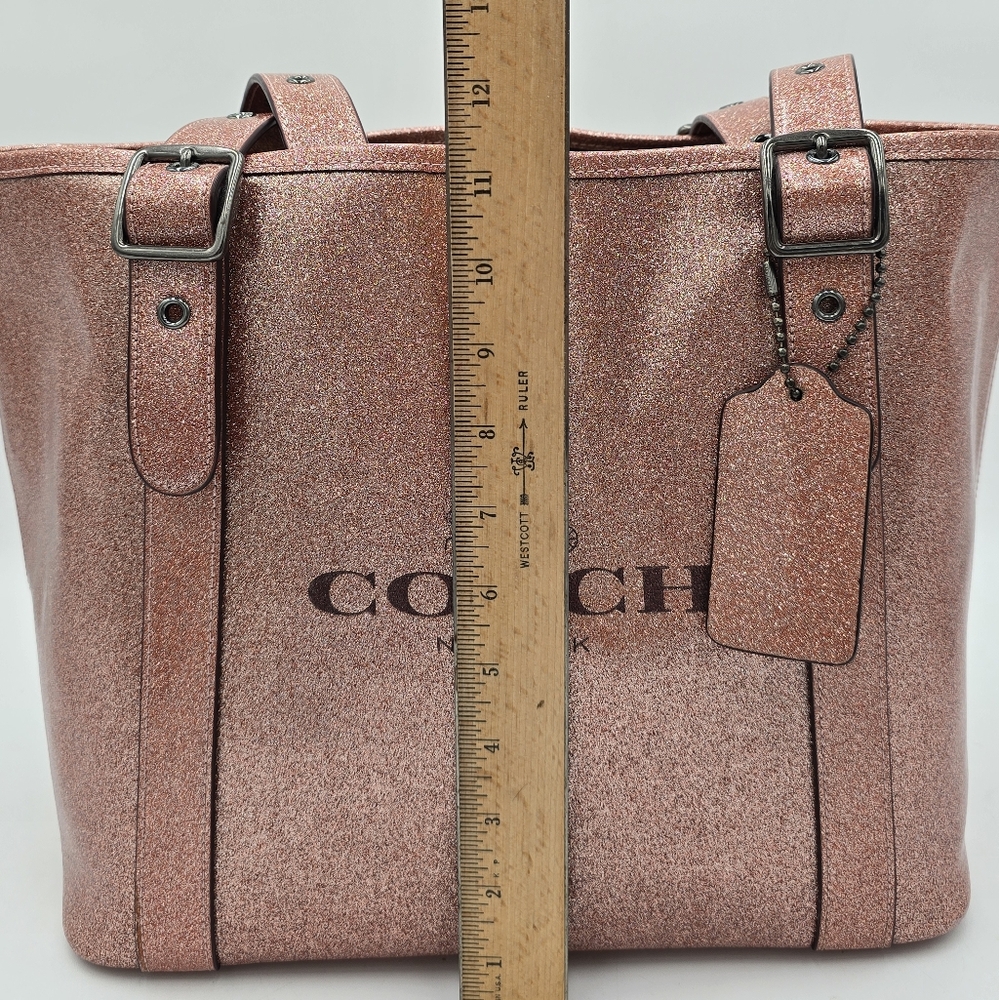 💥RARE💥Coach Rose Gold Glitter Ferry Tote In Patent Leather, EUC - Picture 8 of 16